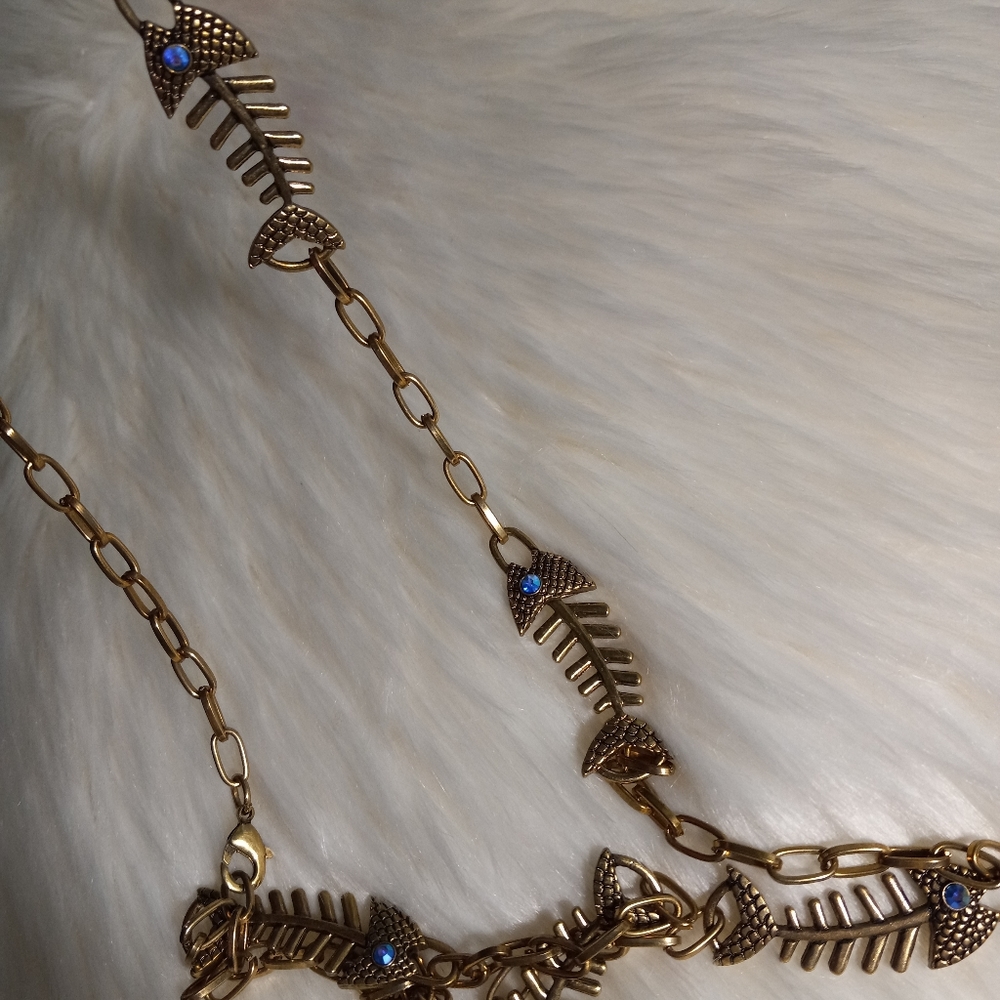 Necklace - Picture 2 of 5